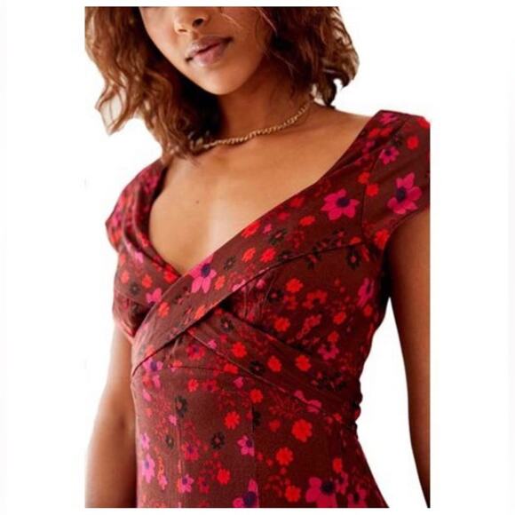 NWT! Free People It Takes Two Wrap Dress in Plum Combo Size Medium - Picture 3 of 10